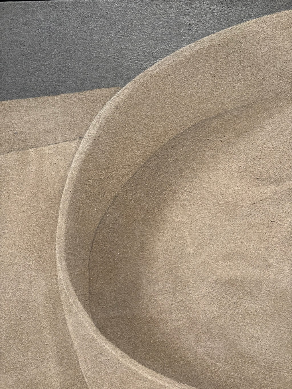 Gnoli’s concrete details
